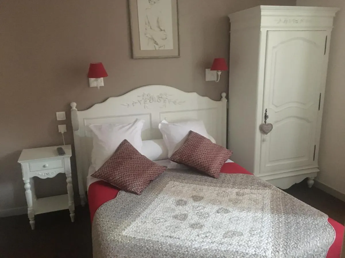 ***  Hotel Les Marronniers Thueyts France